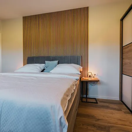 Villa Beautiful Angelina With Private Pool And Sauna Kastelir