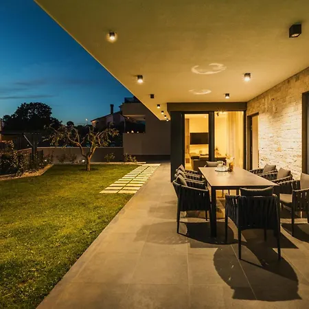 Villa Beautiful Angelina With Private Pool And Sauna
