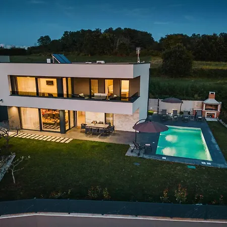 Villa Beautiful Angelina With Private Pool And Sauna